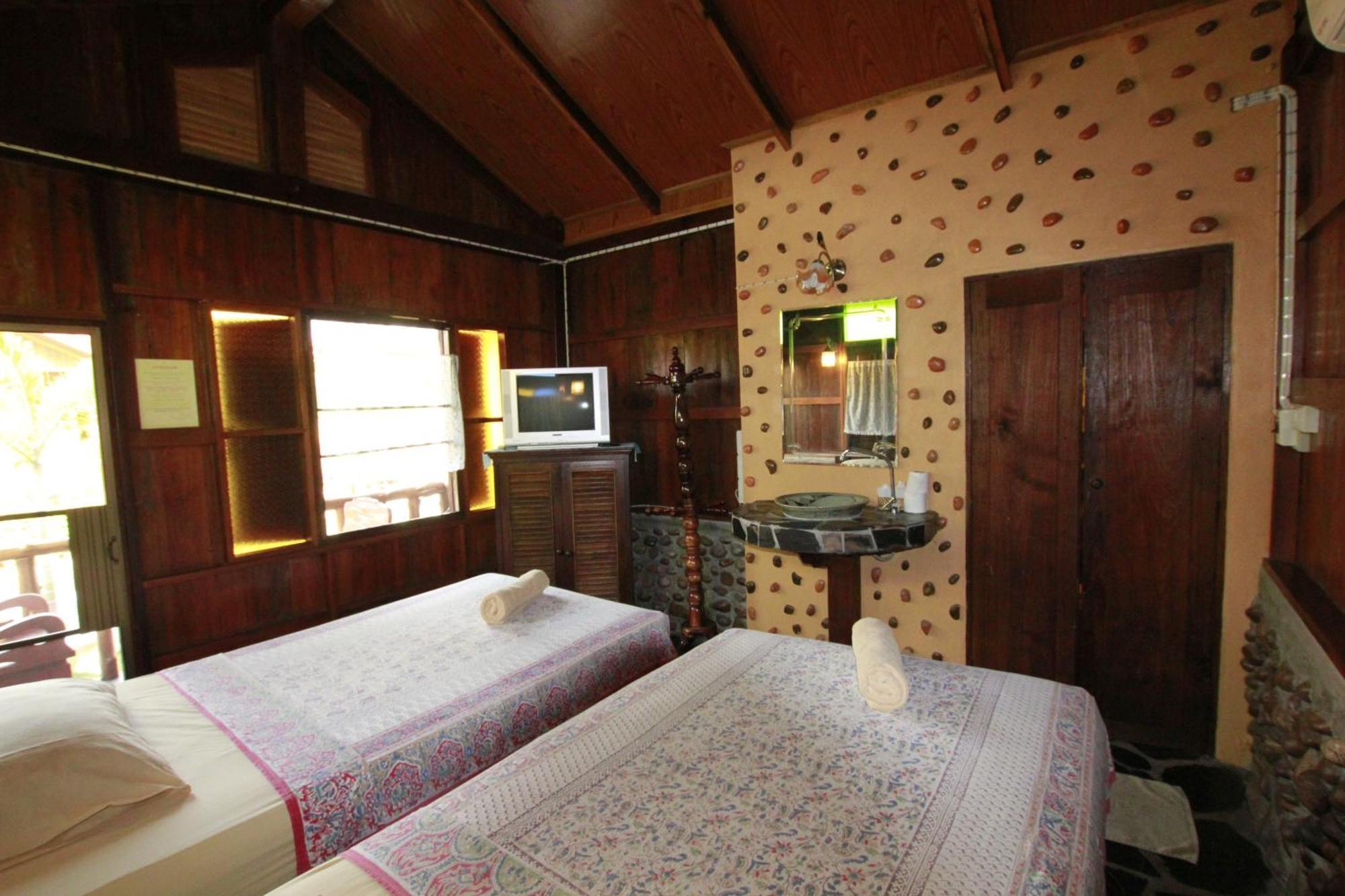 J&J Guesthouse Sukhothai Zimmer foto